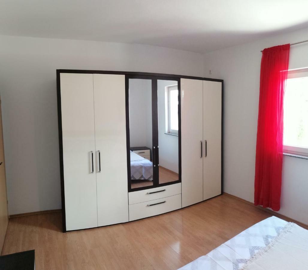 Apartman Rosanda Posedarje Exterior photo