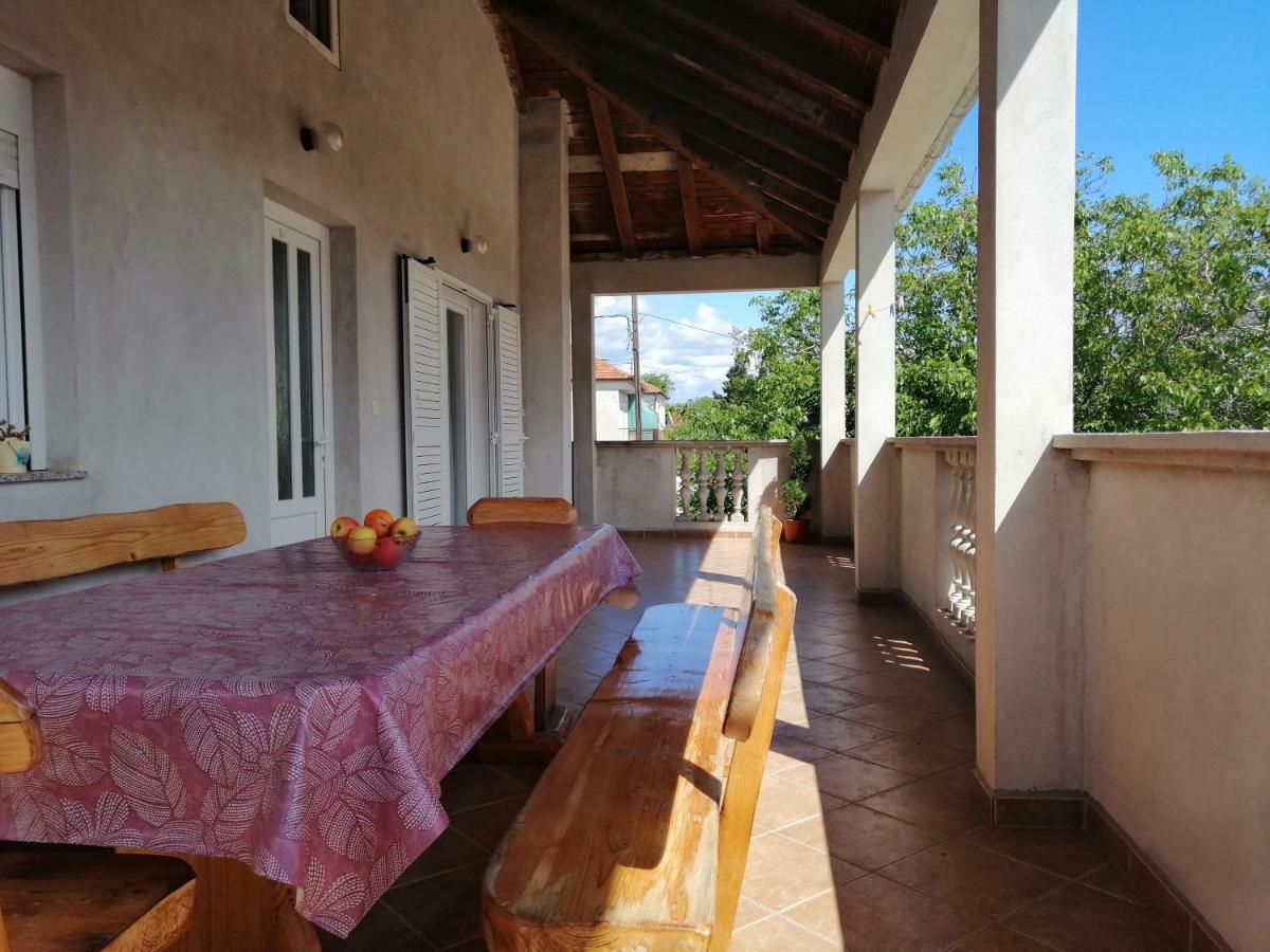 Apartman Rosanda Posedarje Exterior photo